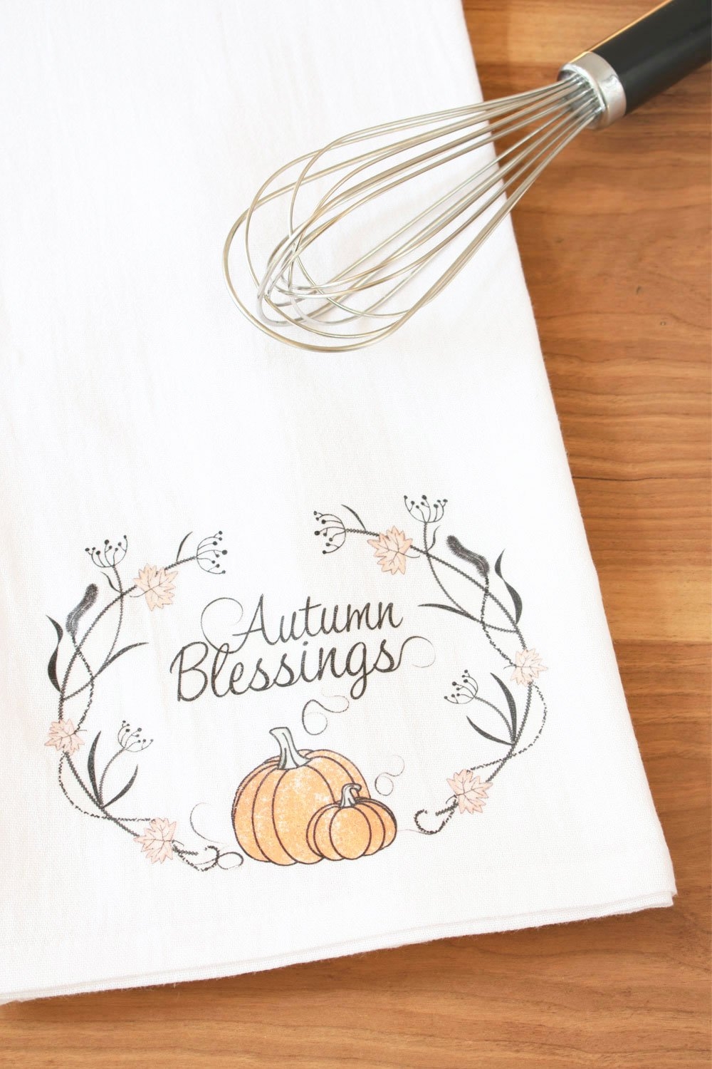 DIY Fall Tea Towels With Heat Transfer Paper Free Cut File And Printable 