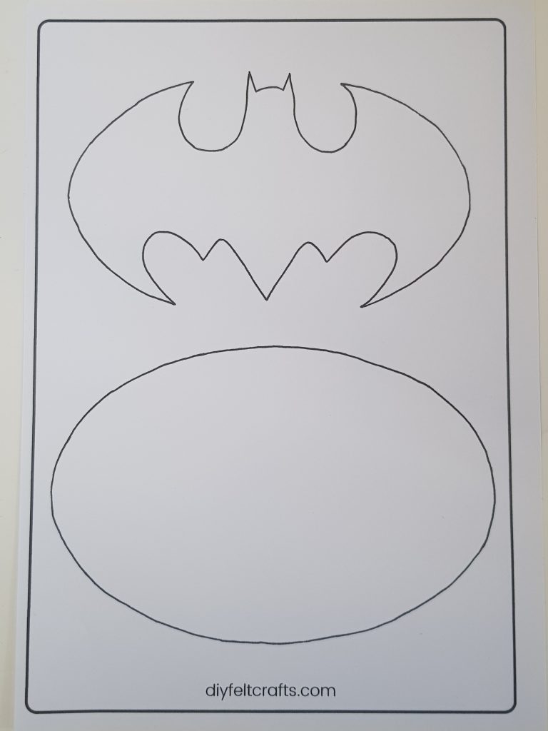 Got A Batman Fan In The House Make This Easy Mask Cape DIY Felt Crafts